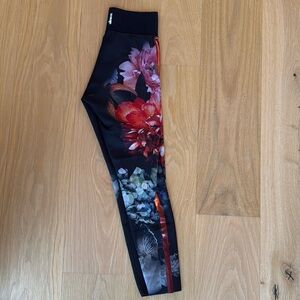 ULTRACOR leggings, medium, sprinter length